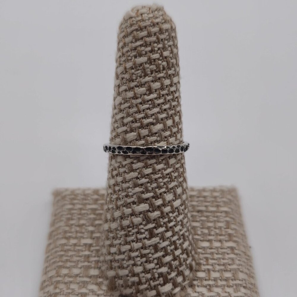 Size 7.25 Sterling Silver Hammered Cool Simple Ring A1754